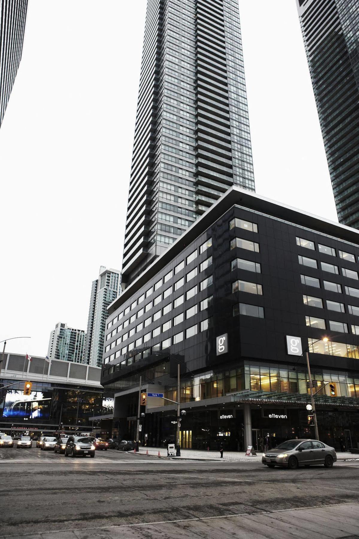 Le Germain Maple Leaf Square 4* Toronto