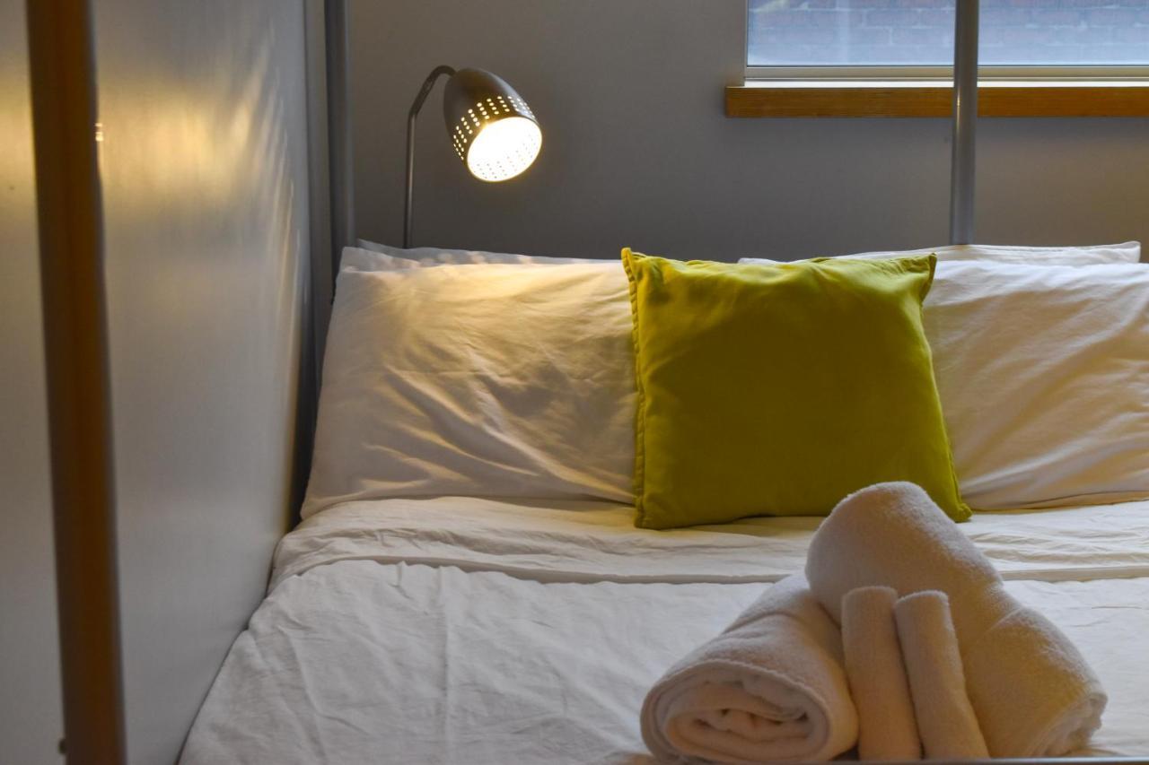 Planet Traveler Hostel Toronto